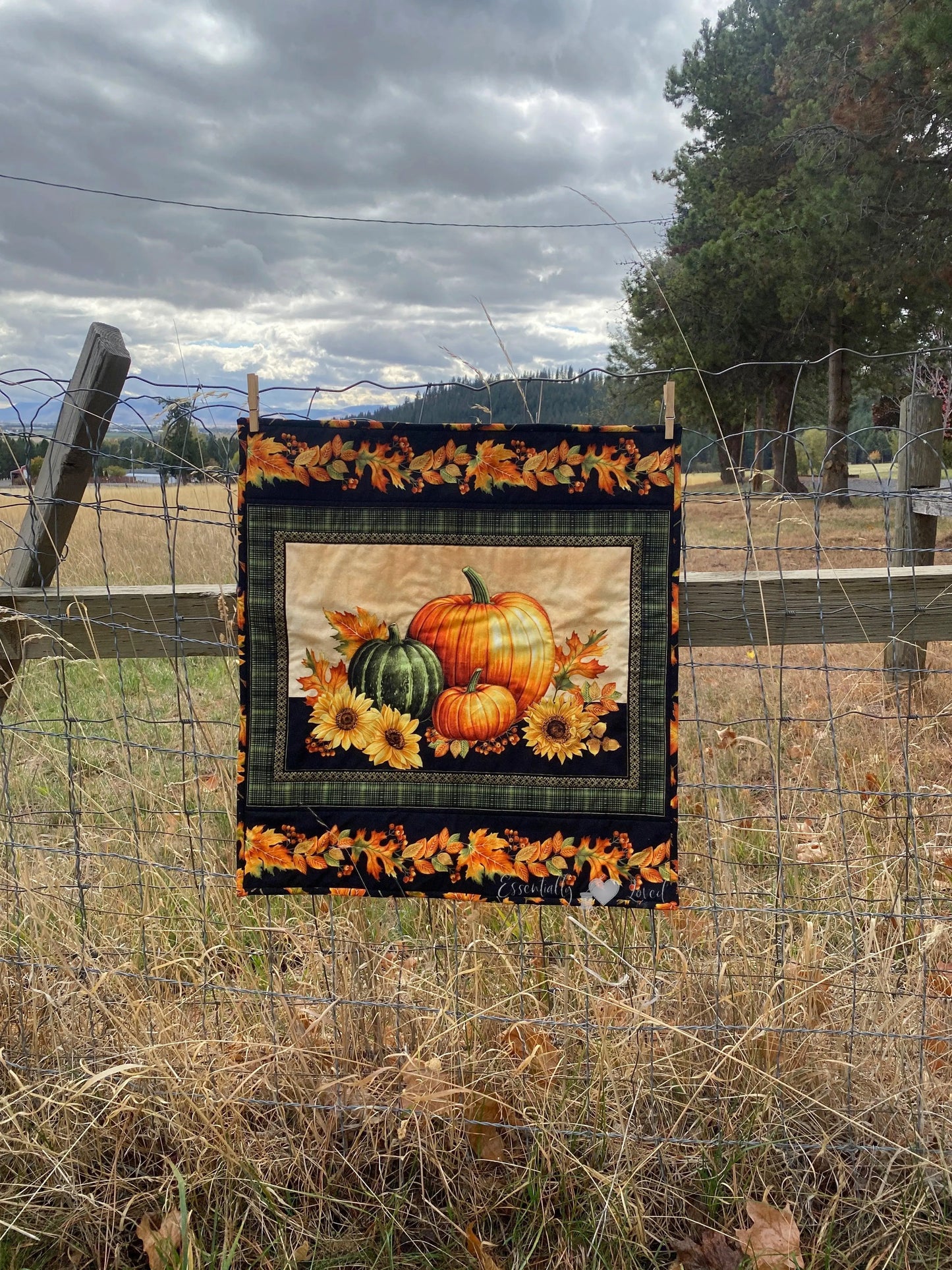 Fall Elegance Wall Hanging - Essentially Loved Quilts